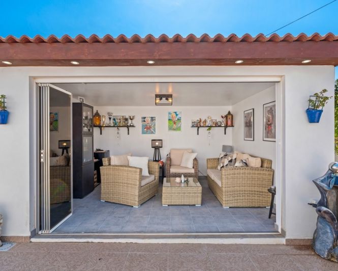 Image No.27-3 Bed Villa for sale
