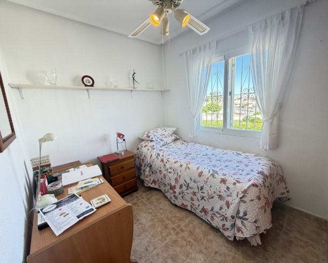 Image No.12-Appartement de 3 chambres à vendre à La Zenia