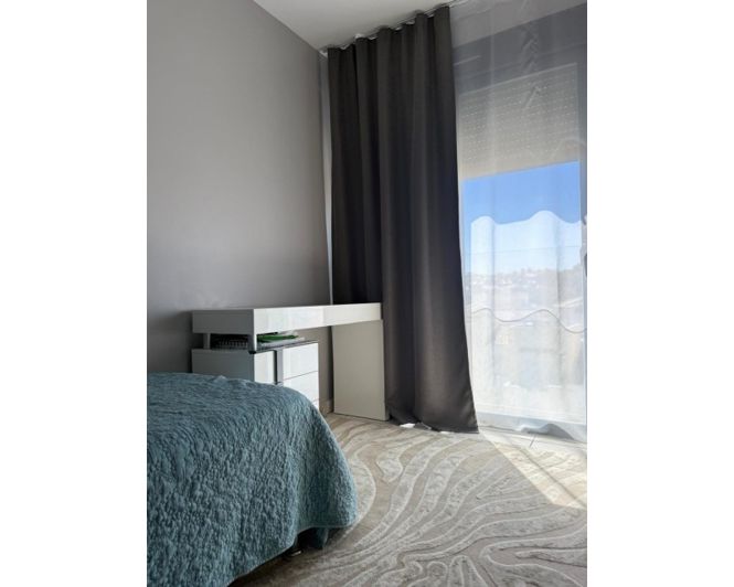 Image No.20-2 Bed Apartment for sale