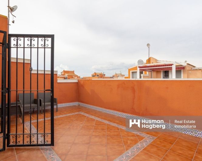 Image No.36-3 Bed Townhouse for sale