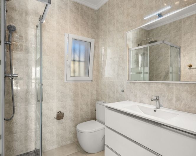 Image No.17-3 Bed Villa for sale