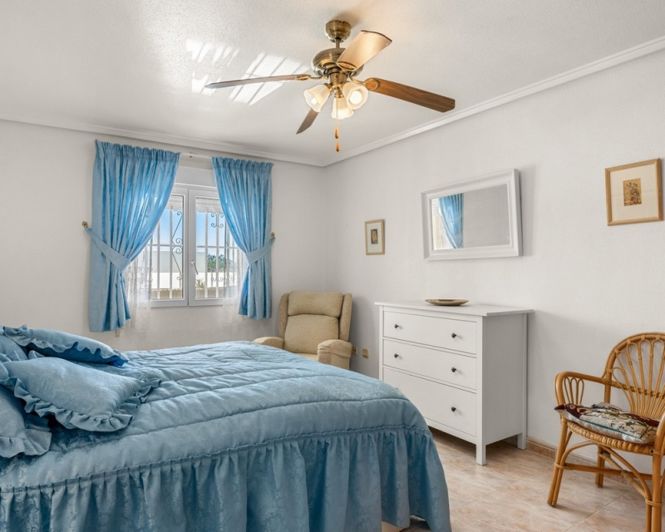 Image No.33-3 Bed Villa for sale