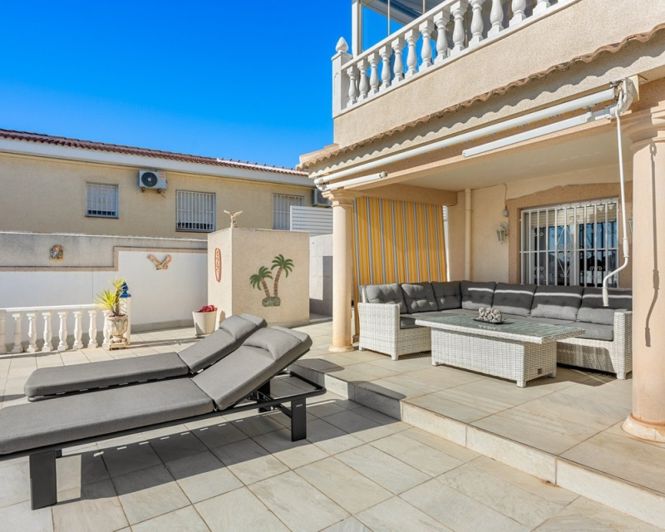 Image No.4-3 Bed Villa for sale