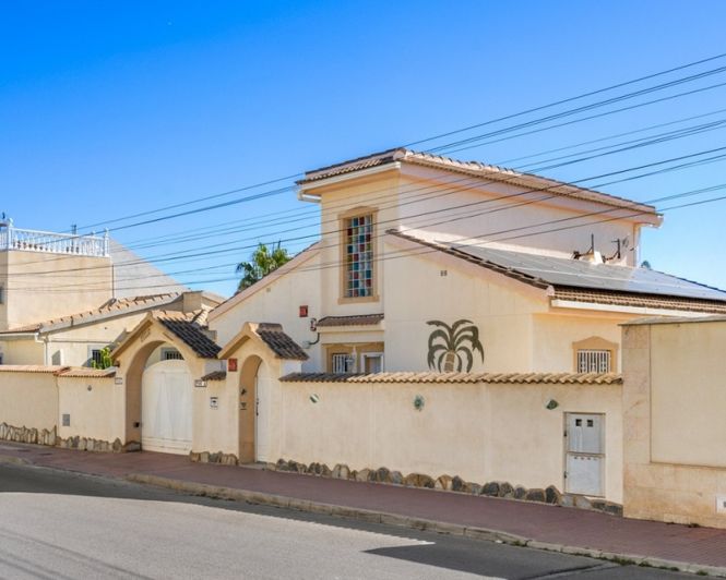Image No.44-3 Bed Villa for sale