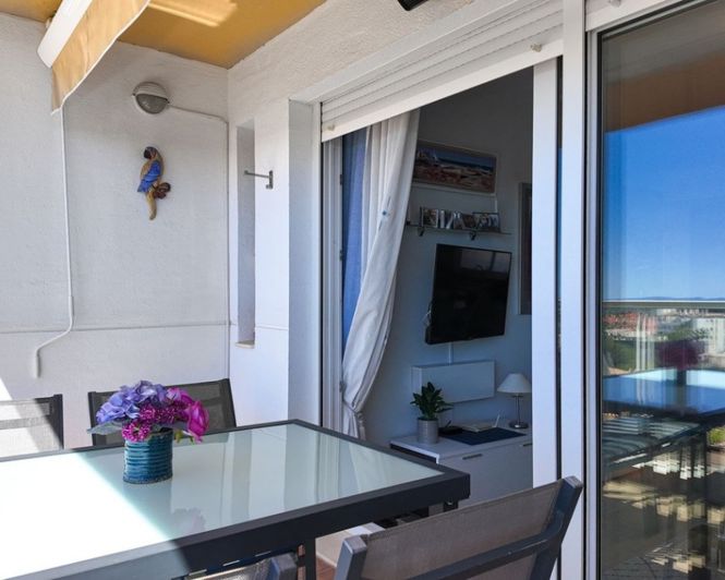Image No.30-2 Bed Apartment for sale