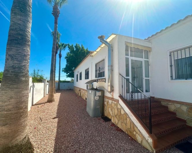 Image No.21-3 Bed Villa for sale