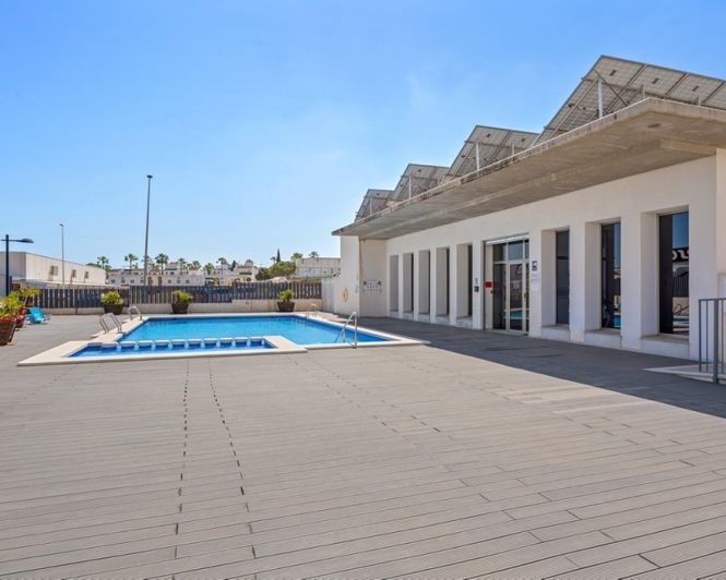 Image No.32-2 Bed Apartment for sale
