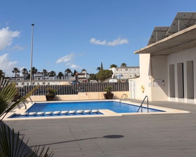 Image No.34-2 Bed Apartment for sale