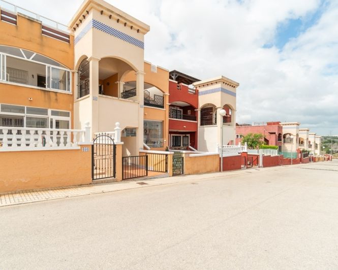 Image No.34-2 Bed Apartment for sale