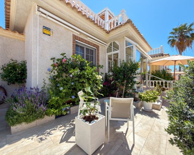 Image No.41-Villa de 4 chambres à vendre à Villamartin