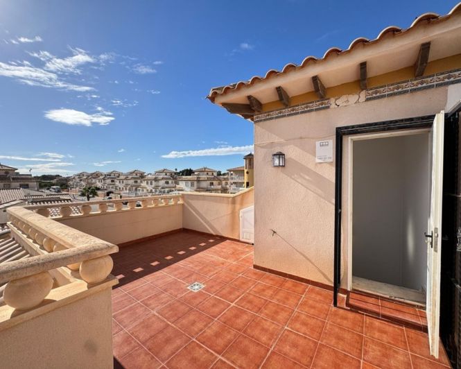 Image No.11-Villa de 2 chambres à vendre à Cabo Roig