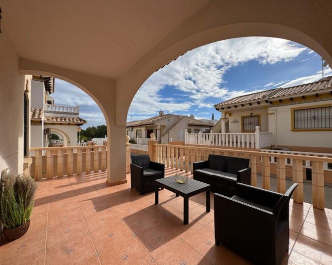 Image No.17-Villa de 2 chambres à vendre à Cabo Roig