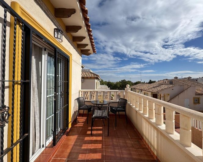Image No.36-Villa de 2 chambres à vendre à Cabo Roig