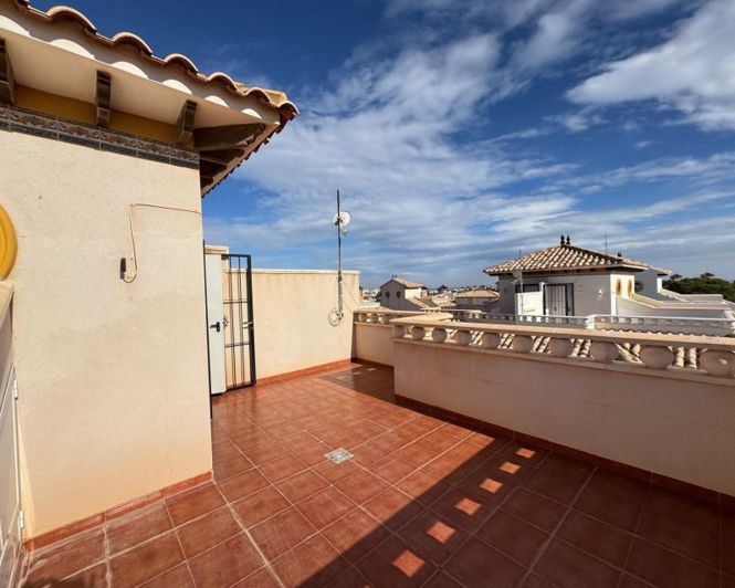 Image No.41-Villa de 2 chambres à vendre à Cabo Roig