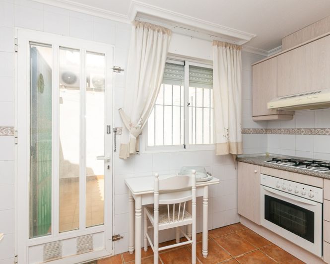 Image No.17-2 Bed Townhouse for sale