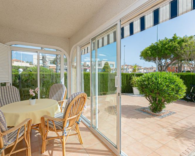 Image No.3-Villa de 2 chambres à vendre à Playa Flamenca