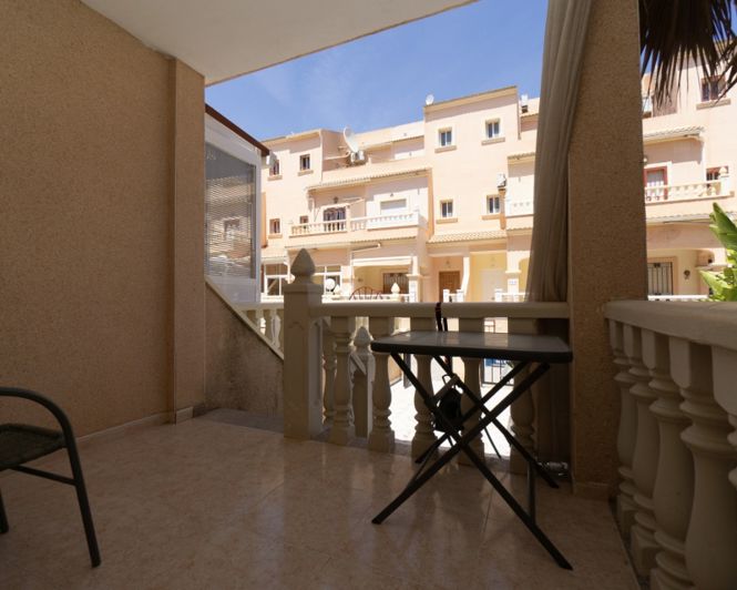 Image No.24-3 Bed Townhouse for sale