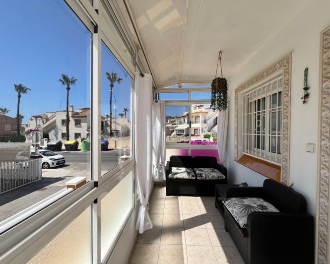Image No.4-Villa de 3 chambres à vendre à Playa Flamenca
