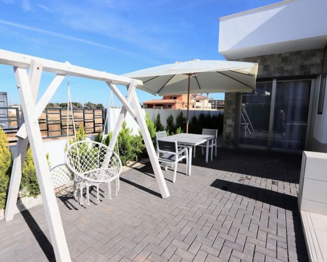 Image No.39-Villa de 4 chambres à vendre à Los Alcázares
