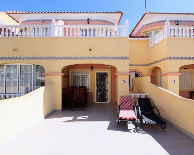 Image No.29-2 Bed Townhouse for sale