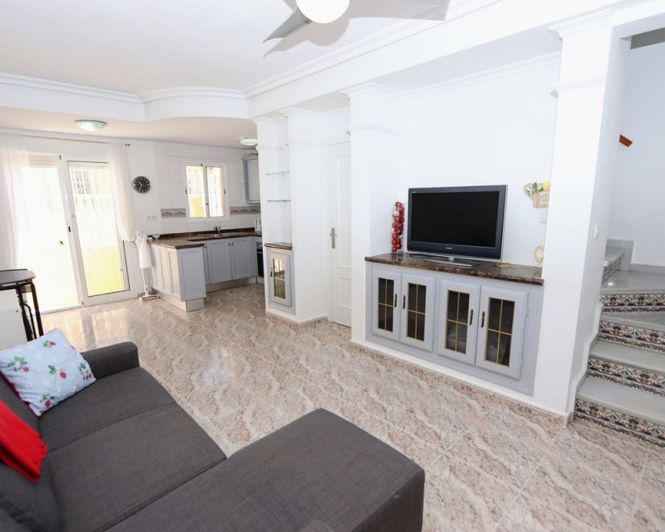 Image No.5-2 Bed Townhouse for sale