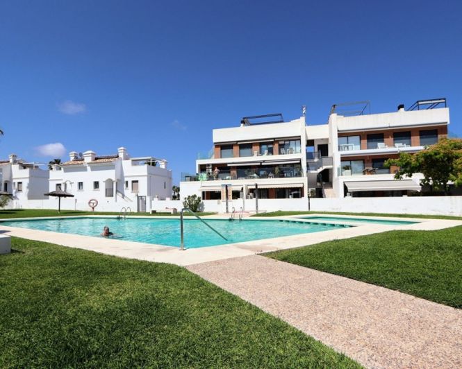 Image No.32-2 Bed Apartment for sale