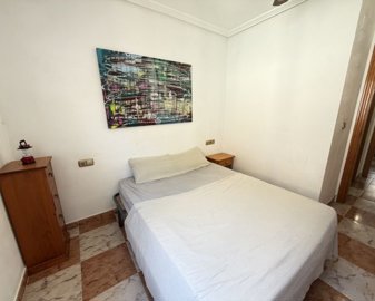 1561443lg
