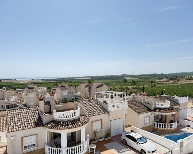 Image No.30-3 Bed Villa for sale