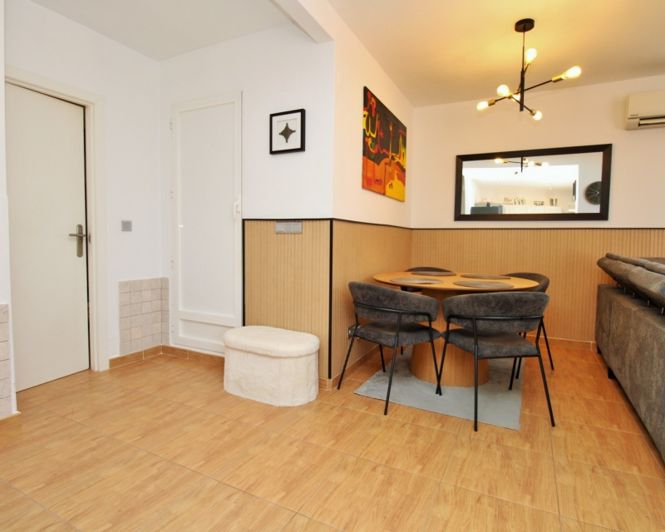 Image No.10-3 Bed Villa for sale