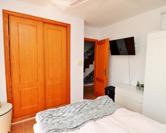 Image No.15-3 Bed Villa for sale