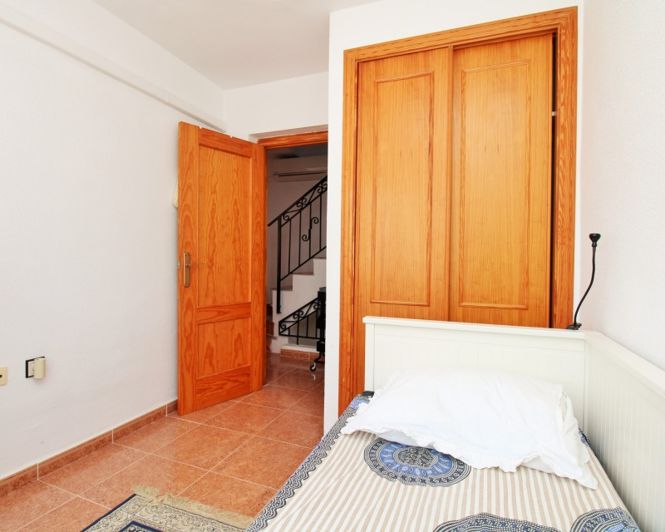 Image No.19-3 Bed Villa for sale