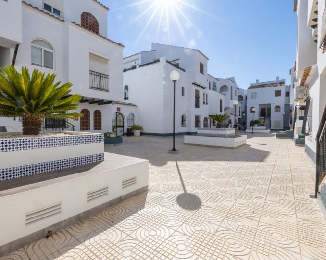 Image No.8-Appartement de 1 chambre à vendre à Torrevieja