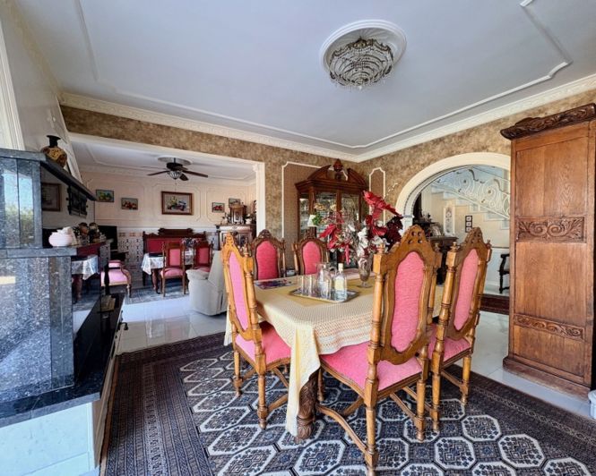Image No.13-6 Bed Villa for sale