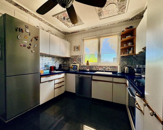 Image No.19-6 Bed Villa for sale
