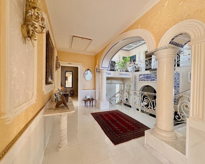 Image No.22-6 Bed Villa for sale