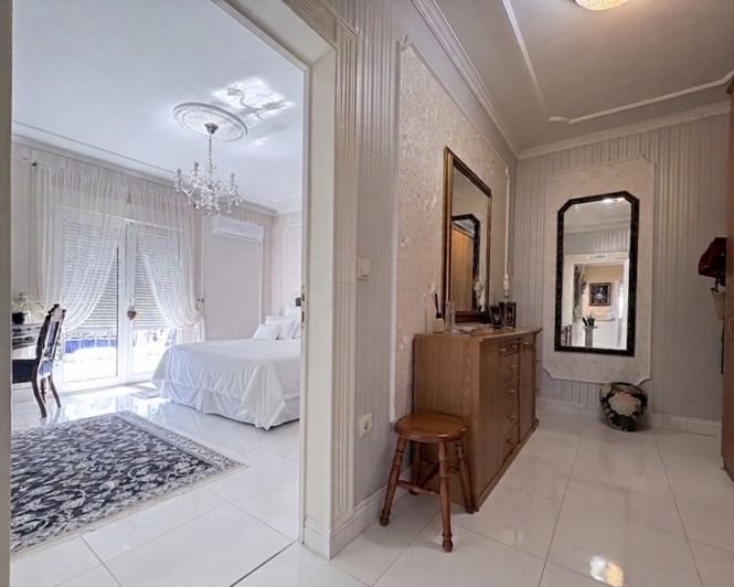 Image No.24-6 Bed Villa for sale