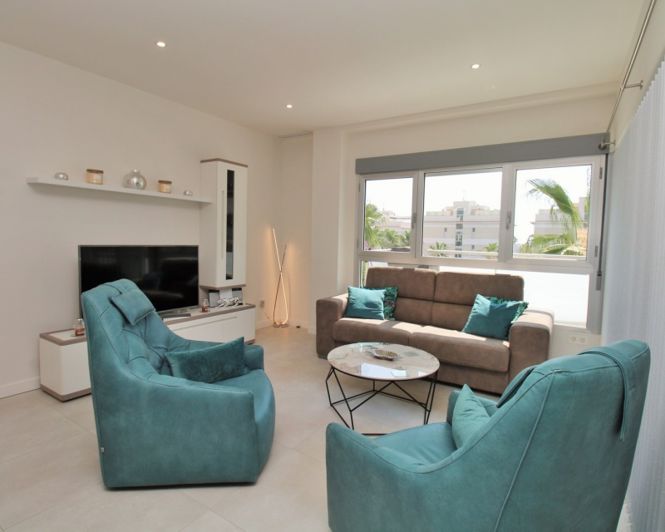 Image No.8-2 Bed Apartment for sale