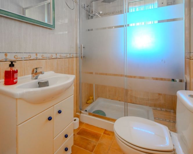 Image No.28-5 Bed Villa for sale