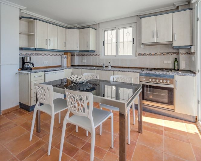 Image No.30-5 Bed Villa for sale