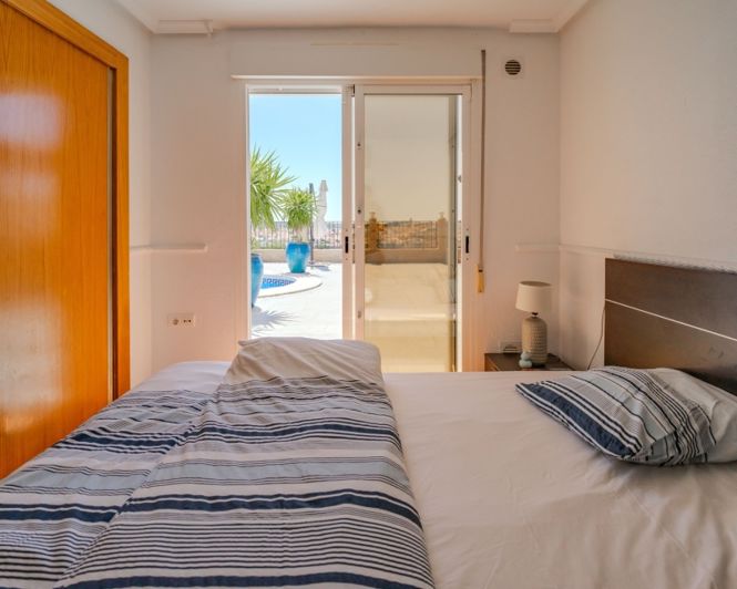 Image No.38-5 Bed Villa for sale
