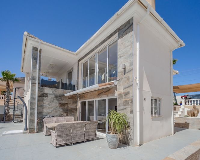 Image No.4-5 Bed Villa for sale