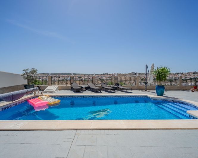 Image No.43-5 Bed Villa for sale