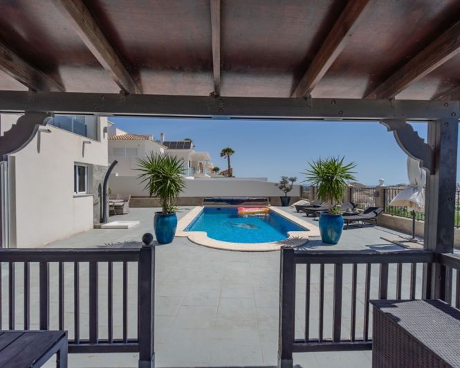 Image No.44-5 Bed Villa for sale
