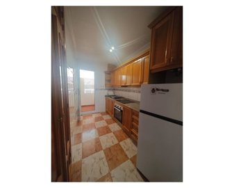 1560839lg