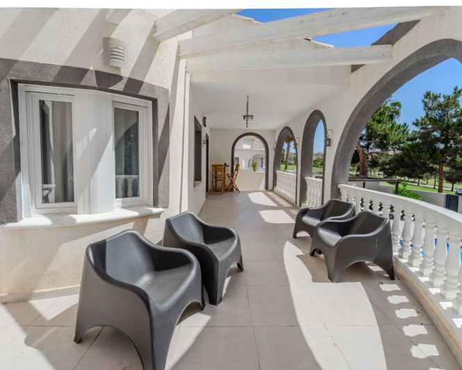 Image No.43-4 Bed Villa for sale