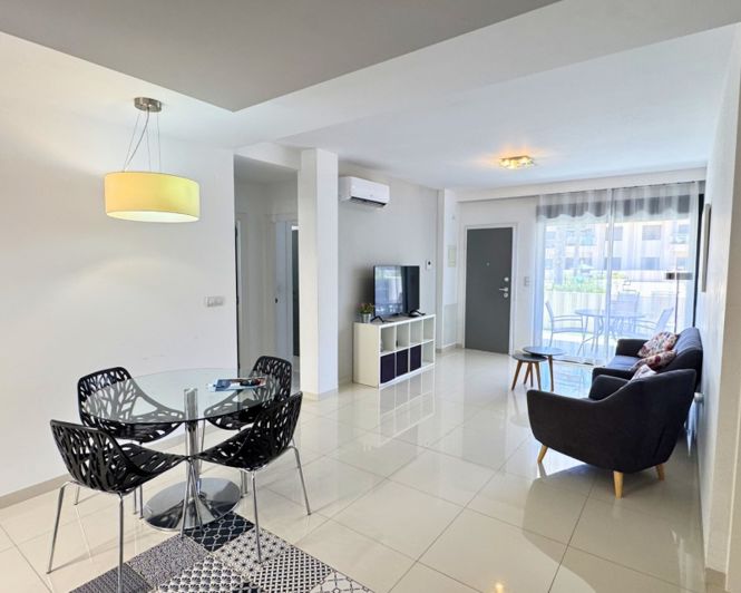 Image No.8-2 Bed Apartment for sale