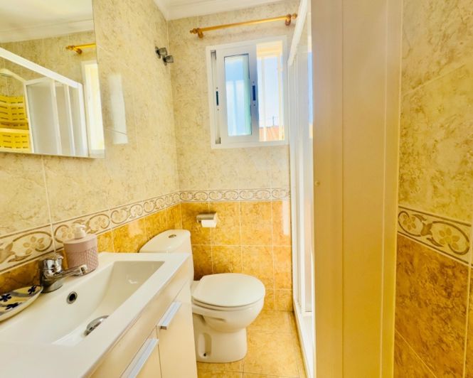 Image No.20-4 Bed Apartment for sale