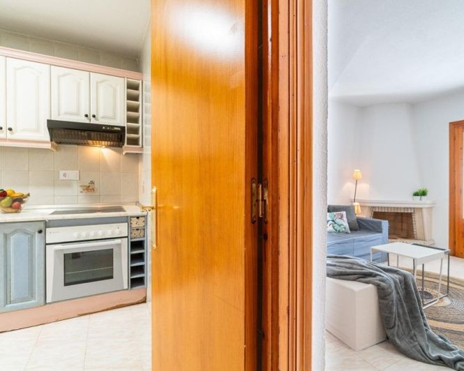 Image No.12-2 Bed Townhouse for sale