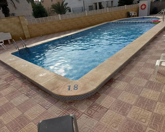 Image No.28-2 Bed Townhouse for sale