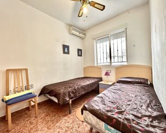 1560654lg